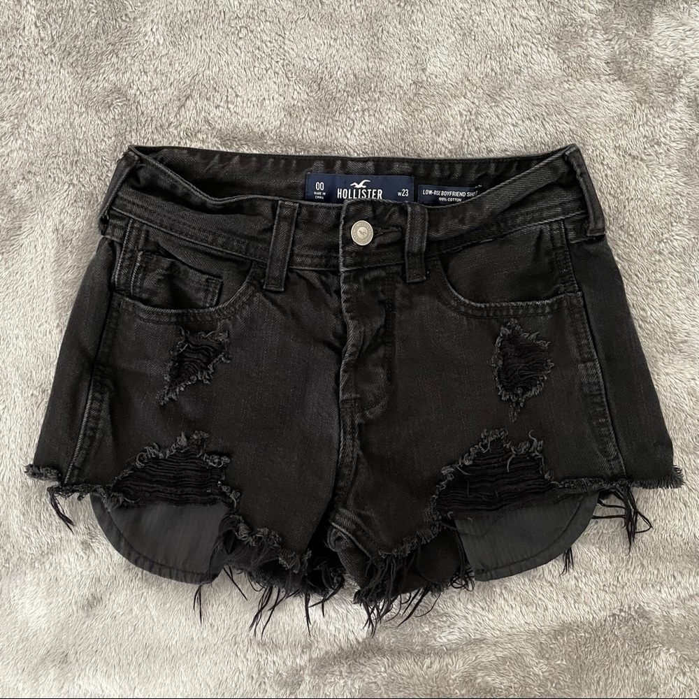 Hollister Low Rise Boyfriend Cut Off Ripped Shorts